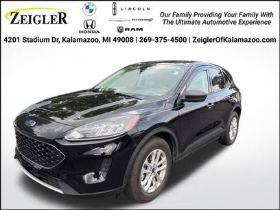 Used 2022 Ford Escape SE w/ Convenience Package