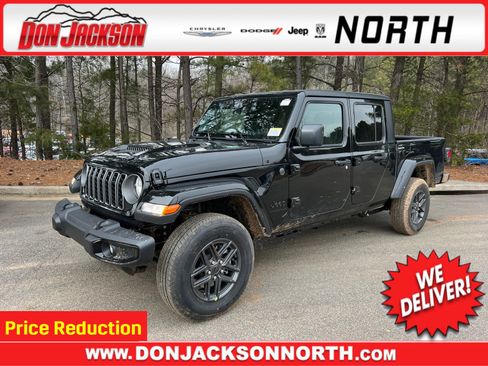New 2026 Jeep Gladiator Sport AWD/4WD image 1