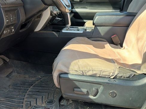 Used 2018 Toyota Tundra SR5 w/ SR5 Upgrade Package image 12