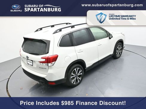 Used 2022 Subaru Forester Limited image 25