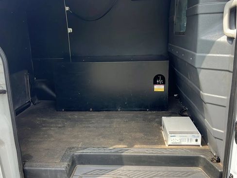 Used 2019 Ford Transit 150 130 Low Roof RWD image 16