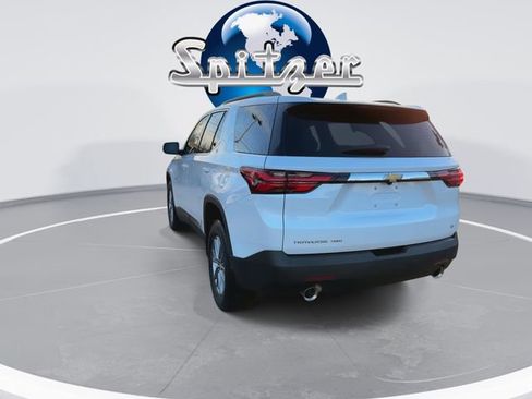 Used 2023 Chevrolet Traverse LT image 8