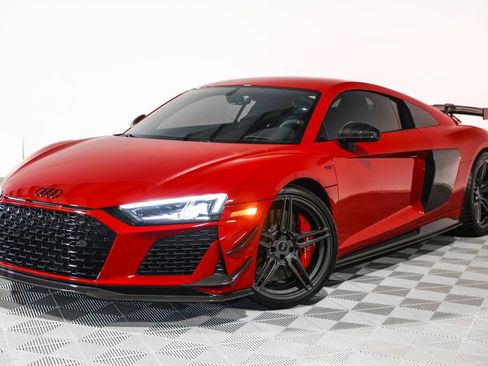 Used 2023 Audi R8 V10 GT RWD image 9