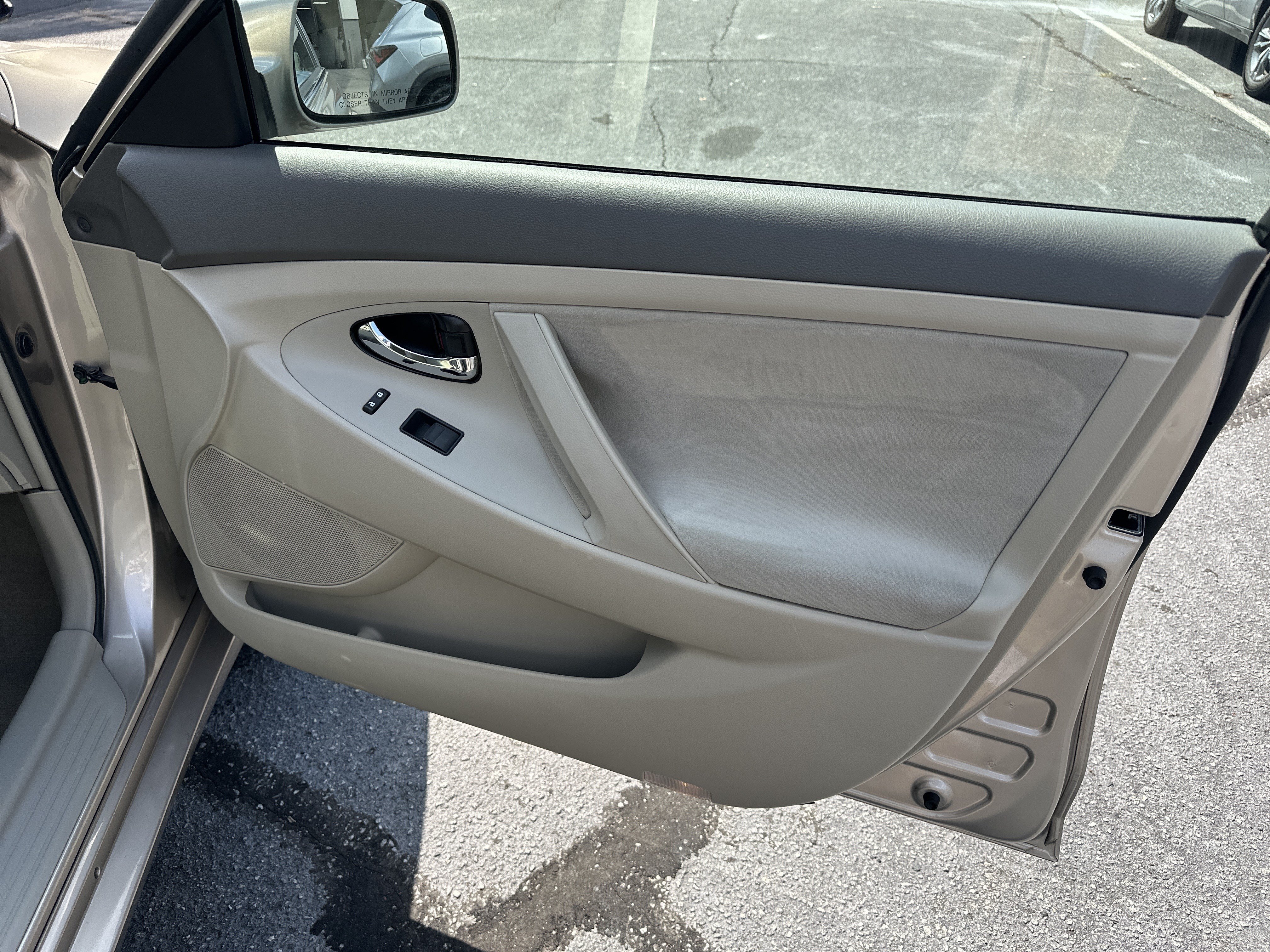 Used 2007 Toyota Camry CE FWD image 16