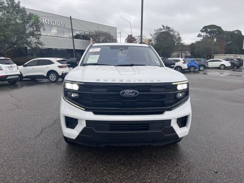 Certified 2025 Ford Expedition Max Active image 3