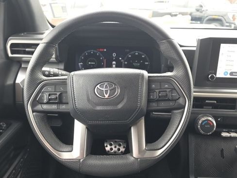 Used 2024 Toyota Tacoma TRD Sport image 14