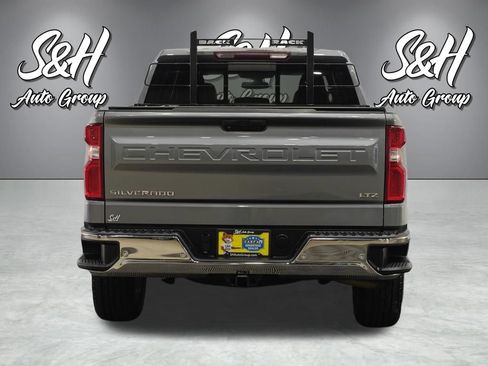 Used 2019 Chevrolet Silverado 1500 LTZ w/ LTZ Premium Package AWD/4WD image 19