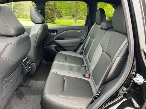 New 2026 Subaru Forester Wilderness AWD/4WD image 5