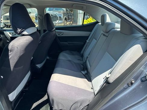 Used 2016 Toyota Corolla LE FWD image 13