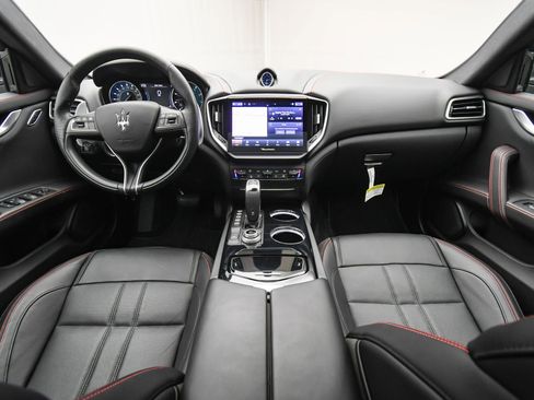 Used 2024 Maserati Ghibli Modena Ultima Q4 AWD/4WD image 13