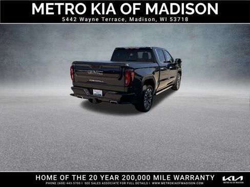 Used 2024 GMC Sierra 1500 Denali Ultimate AWD/4WD image 6