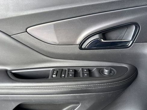Used 2019 Buick Encore Preferred FWD image 11