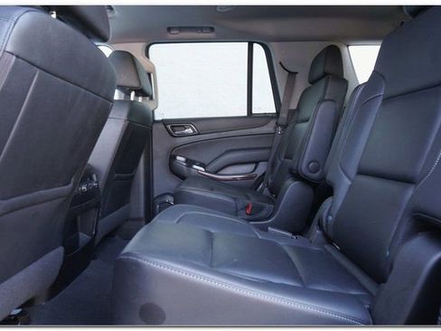 Used 2020 GMC Yukon SLT image 12