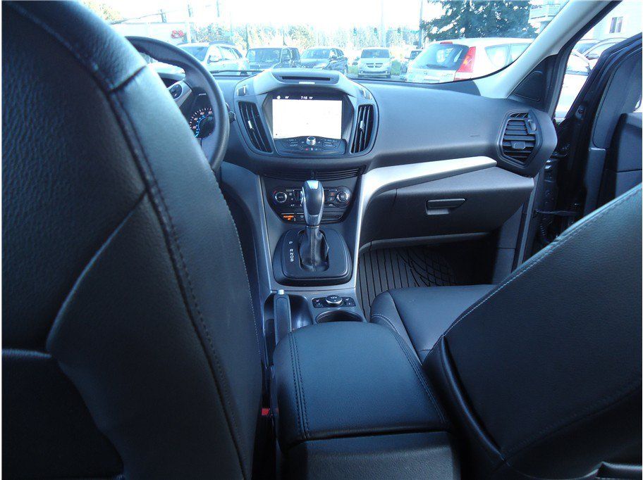 Used 2016 Ford Escape SE w/ SE Leather Comfort Package FWD image 20