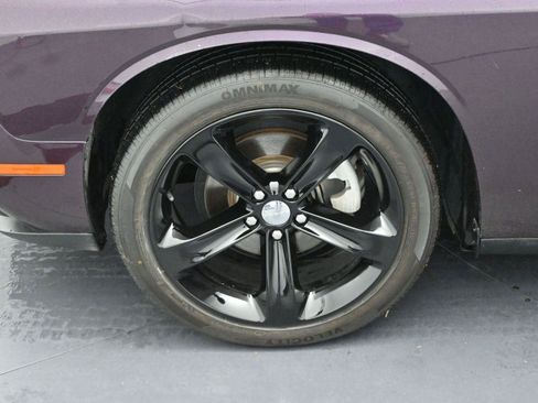 Used 2021 Dodge Challenger SXT w/ Blacktop Package image 29