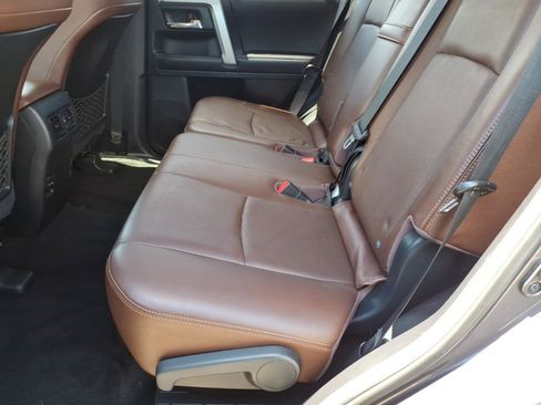 Used 2016 Toyota 4Runner Limited AWD/4WD image 14