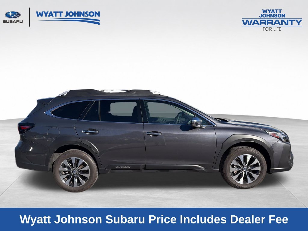Used 2025 Subaru Outback Touring XT AWD/4WD image 12