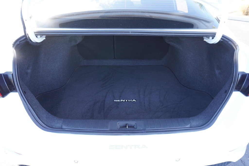 Certified 2024 Nissan Sentra SV w/ All-Weather Package FWD image 8
