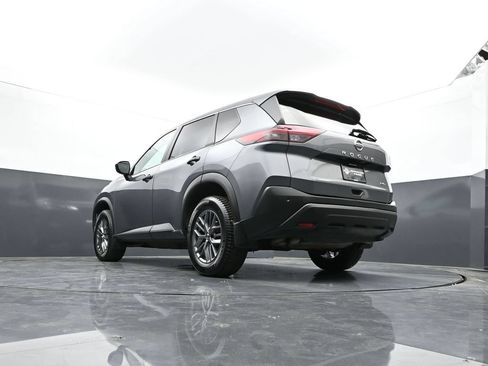 Used 2021 Nissan Rogue S AWD/4WD image 27