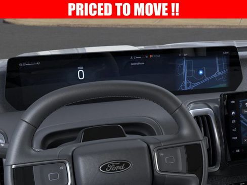 New 2025 Ford Expedition Tremor image 13