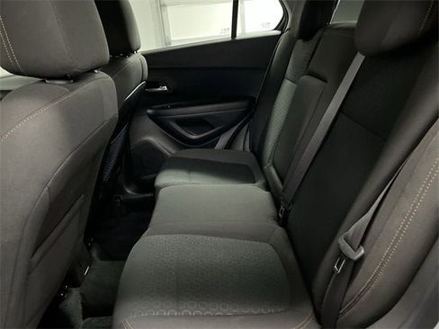 Certified 2018 Chevrolet Trax LS image 23