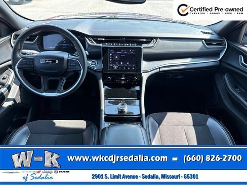 Certified 2023 Jeep Grand Cherokee Altitude AWD/4WD image 36