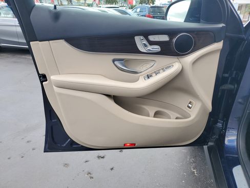 Used 2016 Mercedes-Benz GLC 300 image 13