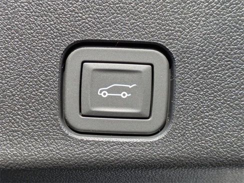 Used 2024 GMC Sierra 3500 AT4 w/ AT4 Premium Plus Package image 15