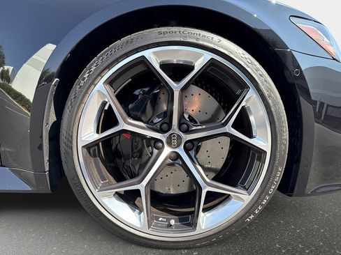 New 2025 Audi RS 6 performance image 8