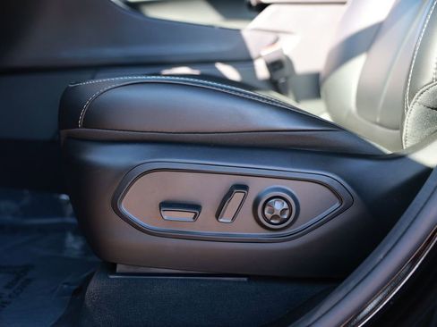 New 2025 Jeep Grand Cherokee Limited w/ Black Appearance Package AWD/4WD image 14