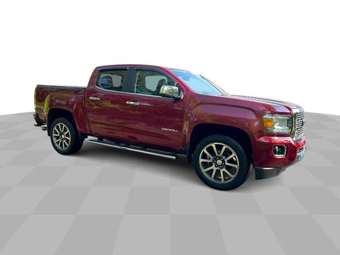 Certified 2019 GMC Canyon Denali RWD image 2