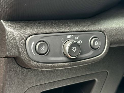 Used 2022 Chevrolet TrailBlazer LT image 28