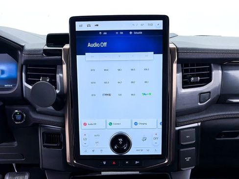 Used 2022 Ford F150 Lightning Lariat w/ Max Trailer Tow Package image 25