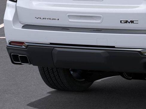 New 2026 GMC Yukon Denali Ultimate AWD/4WD image 14