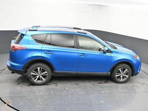 Used 2018 Toyota RAV4 XLE image 43