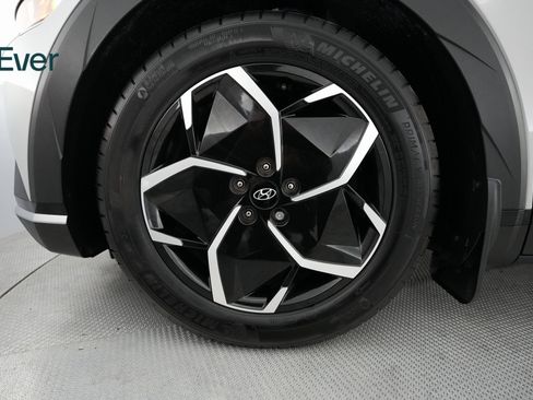 Used 2022 Hyundai Ioniq 5 SEL image 18