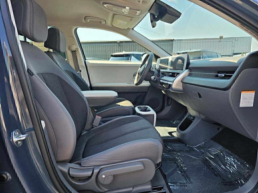 Used 2024 Hyundai Ioniq 5 SEL RWD image 10