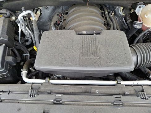 Used 2023 Chevrolet Tahoe RST image 28