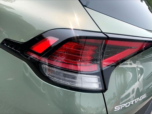 Used 2024 Kia Sportage X-Line w/ X-Line Premium Package AWD/4WD image 31