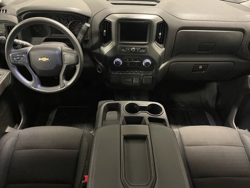 Used 2024 Chevrolet Silverado 1500 Custom w/ Turbomax Blackout Package image 2