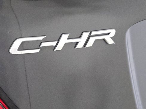Used 2019 Toyota C-HR LE image 9
