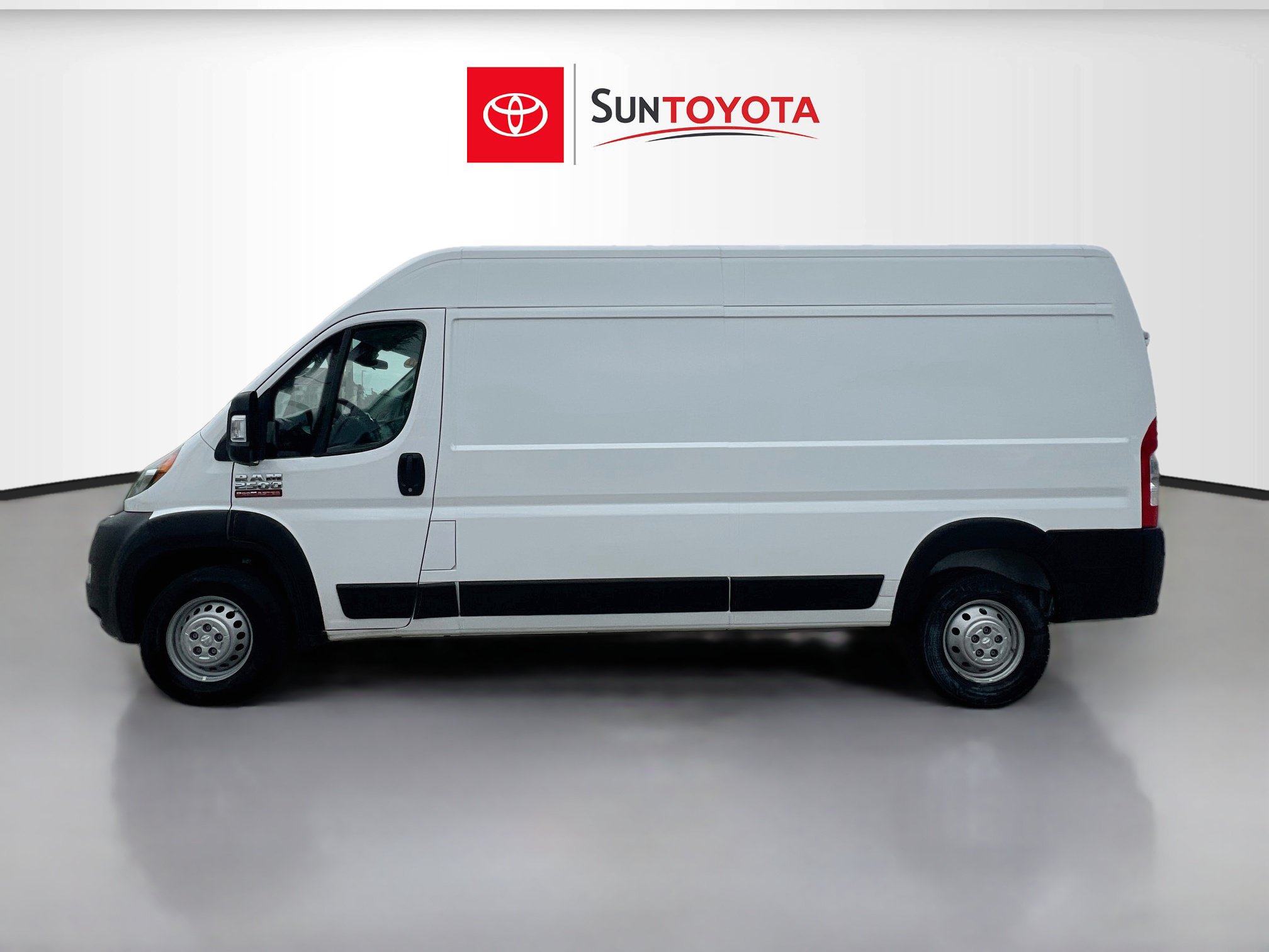 Used 2022 RAM ProMaster 2500 FWD image 7