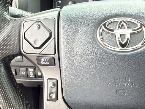 Used 2020 Toyota Tacoma TRD Pro image 7