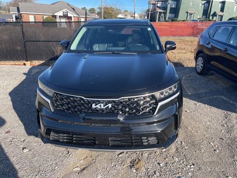 Used 2022 Kia Sorento EX w/ Panoramic Sunroof Package image 5