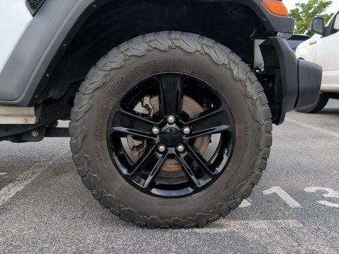 Used 2020 Jeep Wrangler Unlimited Sport AWD/4WD image 14