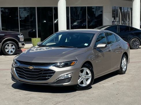 Used 2024 Chevrolet Malibu LT image 10