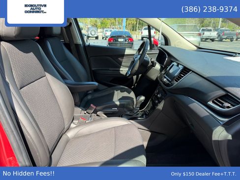 Used 2022 Buick Encore Preferred w/ Safety Package image 16