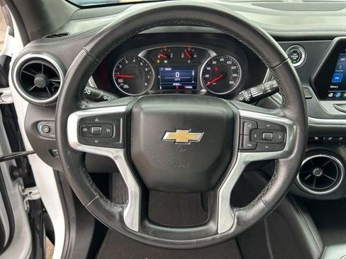 Used 2020 Chevrolet Blazer LT image 16