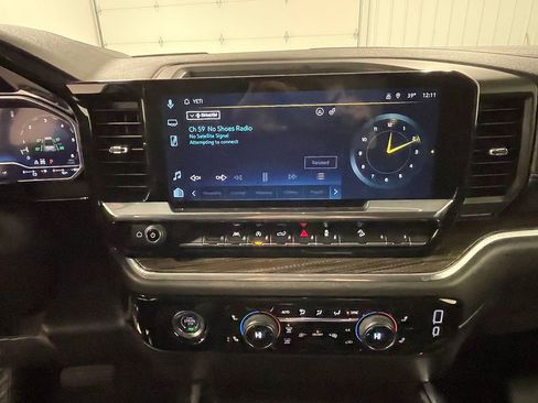 Used 2024 Chevrolet Silverado 1500 LT Trail Boss image 34