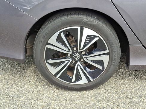 Used 2018 Honda Civic EX-T image 8